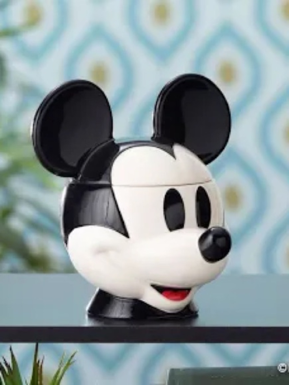 Mickey Mouse Scentsy Warmer NIB